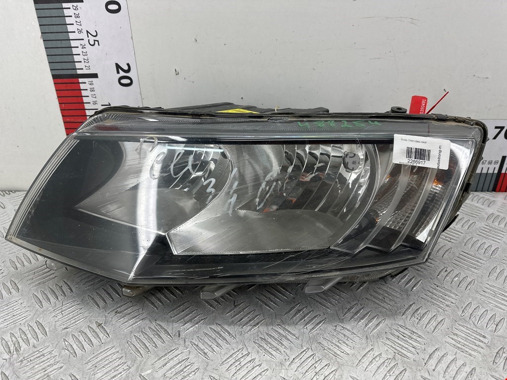 Фара левая SKODA Octavia A7 2013-2020
