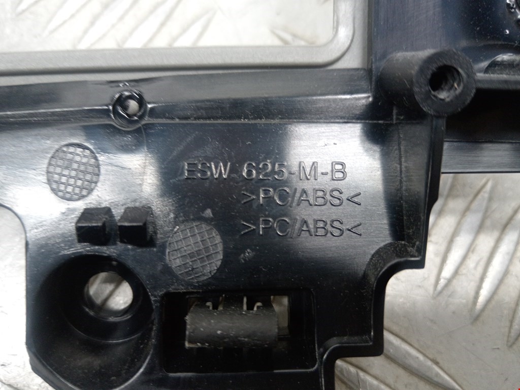 Рамка магнитолы JAGUAR XF X250 2007-2015