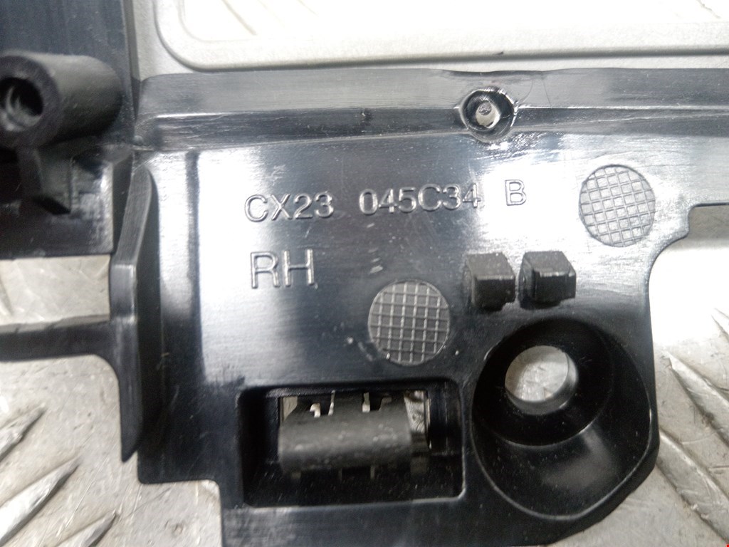 Рамка магнитолы JAGUAR XF X250 2007-2015