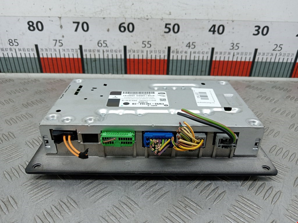 Усилитель акустической системы JAGUAR XF X250 2007-2015