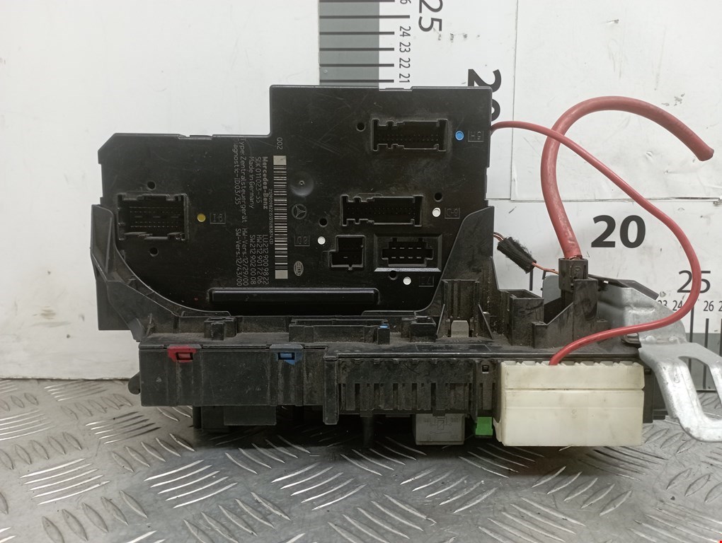 Датчик уровня в бачок омывателя MERCEDES-BENZ E-Class W212, S212, C207 2009-2016