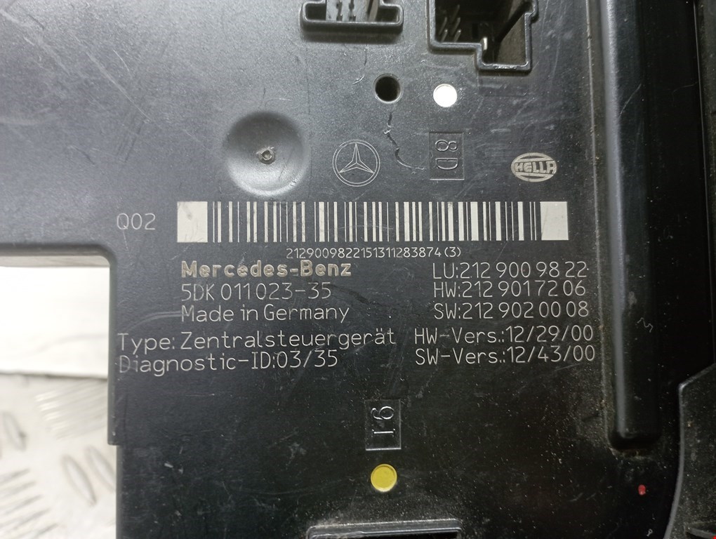 Датчик уровня в бачок омывателя MERCEDES-BENZ E-Class W212, S212, C207 2009-2016