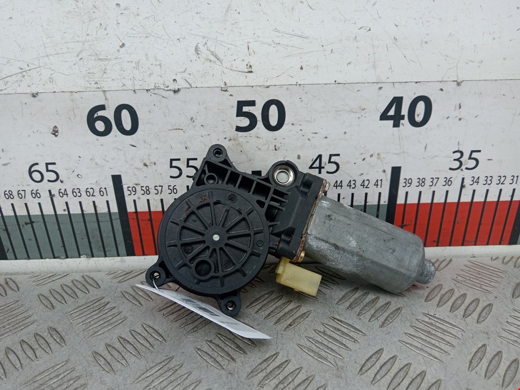 Моторчик стеклоподъемника BMW X5 (E53) (1999-2006)