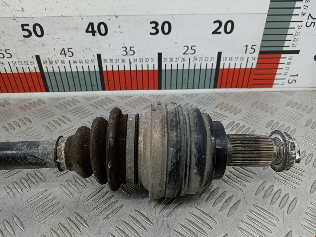 Полуось (привод, приводной вал) задняя правая BMW X5 E53 1999-2006