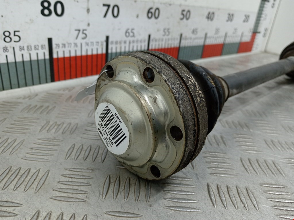 Полуось (привод, приводной вал) задняя правая BMW X5 E53 1999-2006