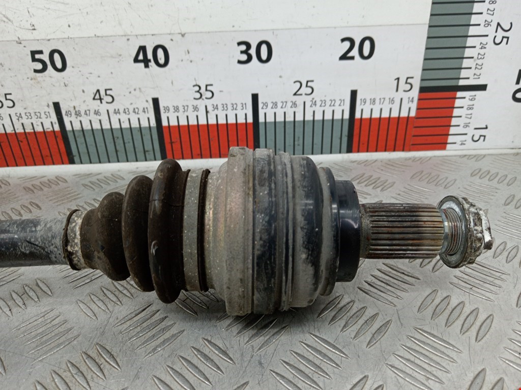 Полуось (привод, приводной вал) задняя правая BMW X5 E53 1999-2006