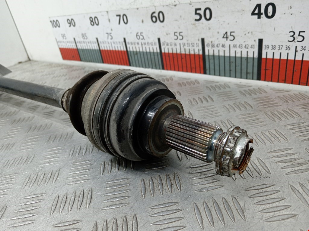 Полуось (привод, приводной вал) задняя правая BMW X5 E53 1999-2006