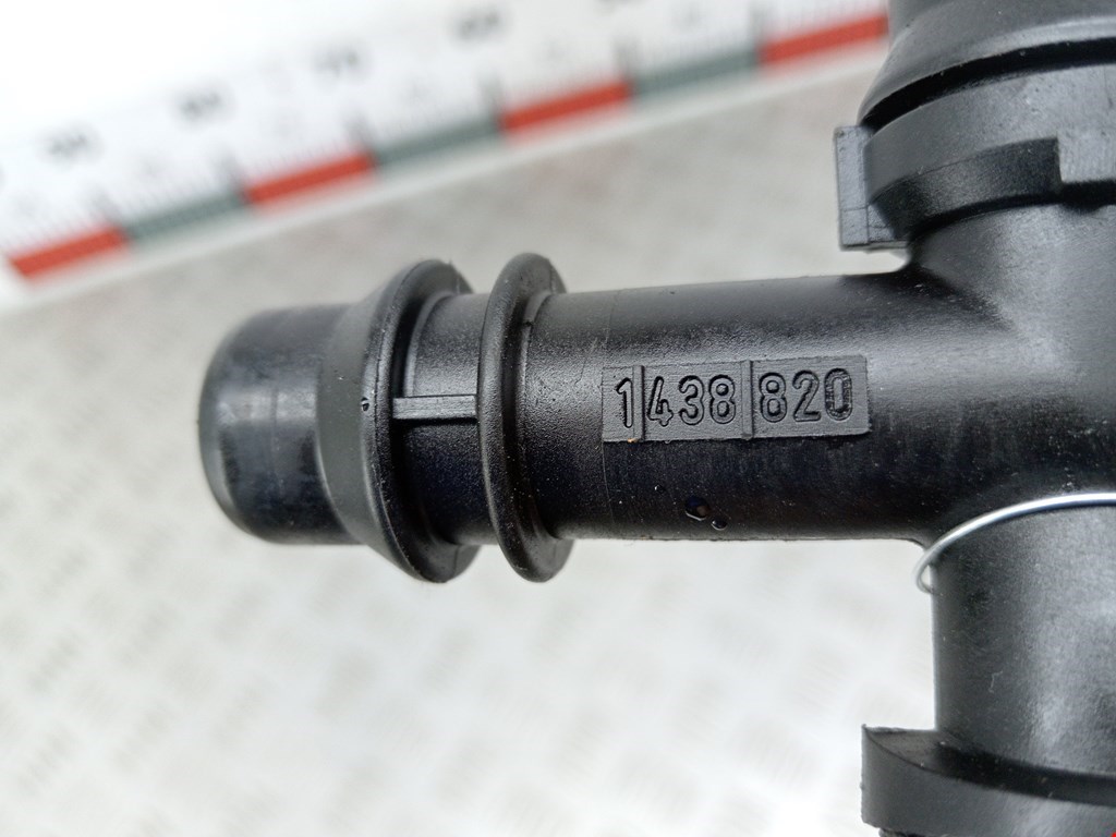 Тройник системы охлаждения BMW X5 E53 1999-2006