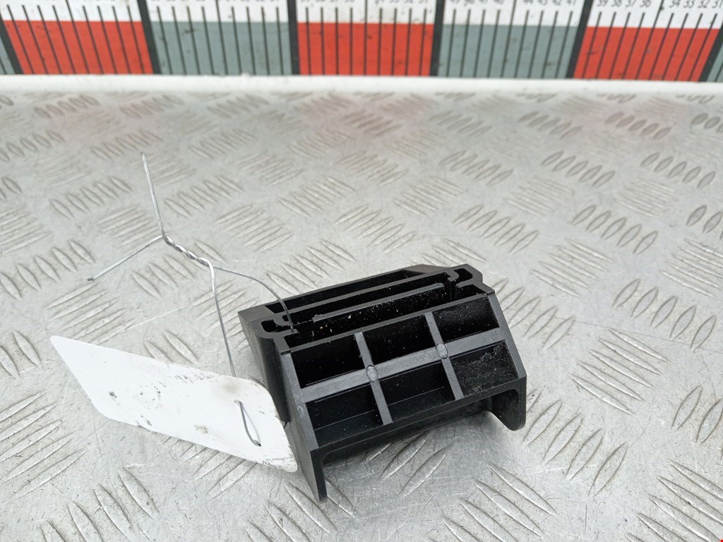 Кронштейн (крепление) радиатора BMW X5 E53 1999-2006