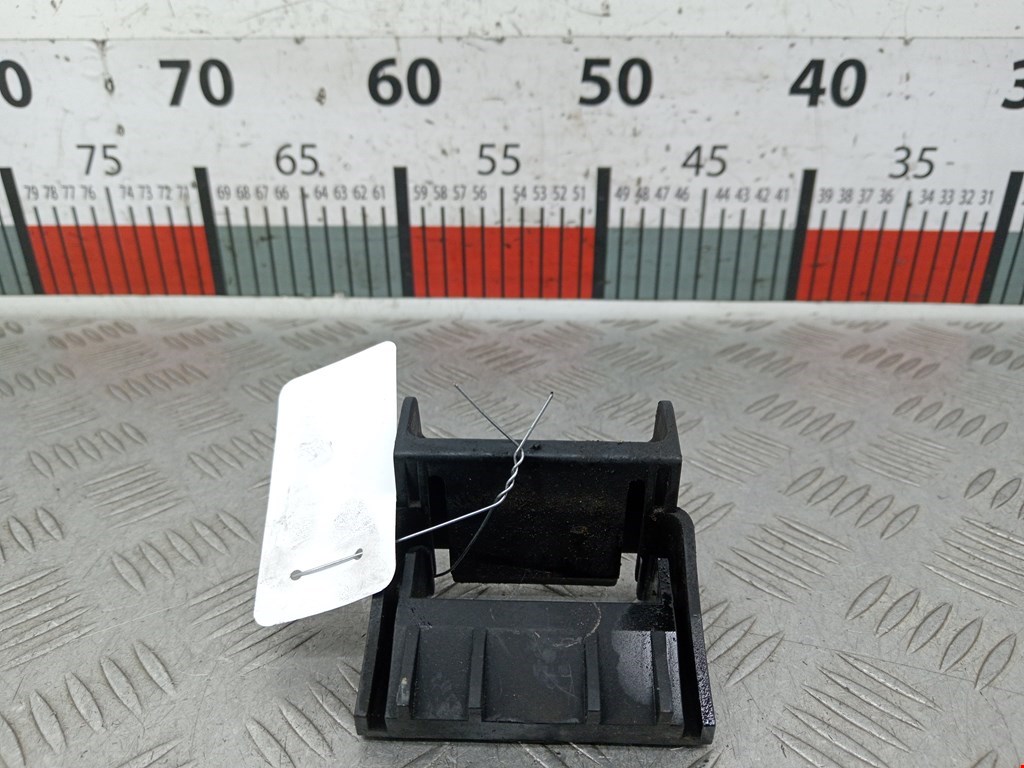 Кронштейн (крепление) радиатора BMW X5 E53 1999-2006