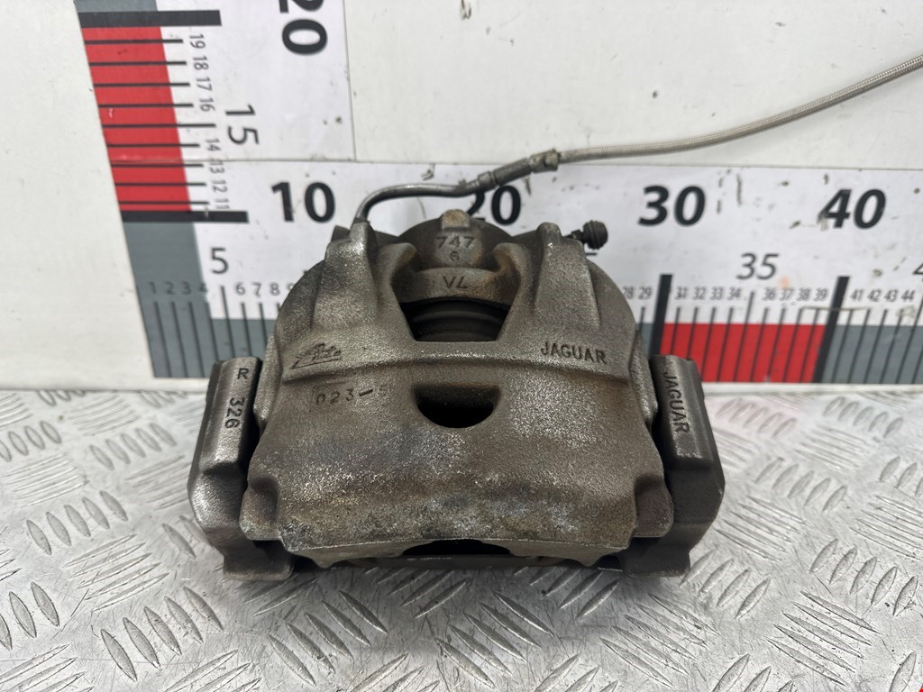 Суппорт передний правый JAGUAR XF X250 2007-2015