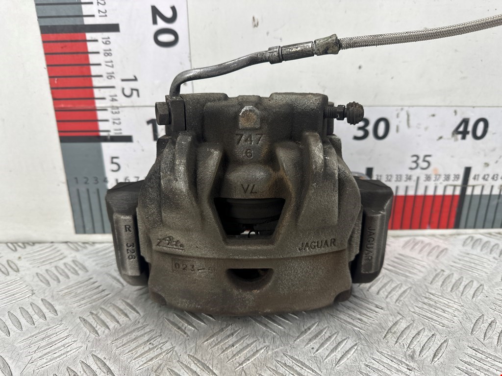 Суппорт передний правый JAGUAR XF X250 2007-2015