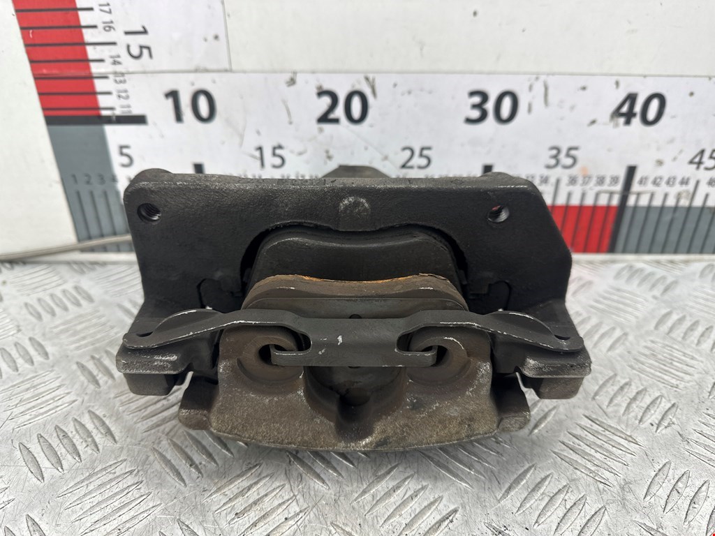 Суппорт передний правый JAGUAR XF X250 2007-2015