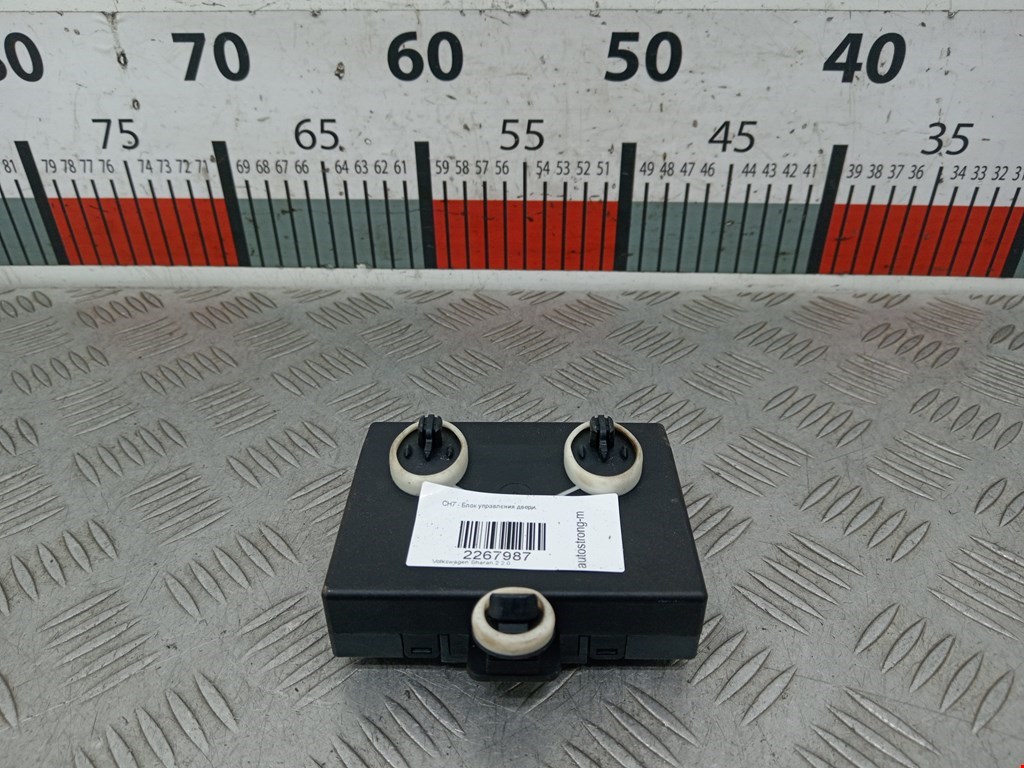 Блок управления двери Volkswagen Sharan 2 (2010-2021)