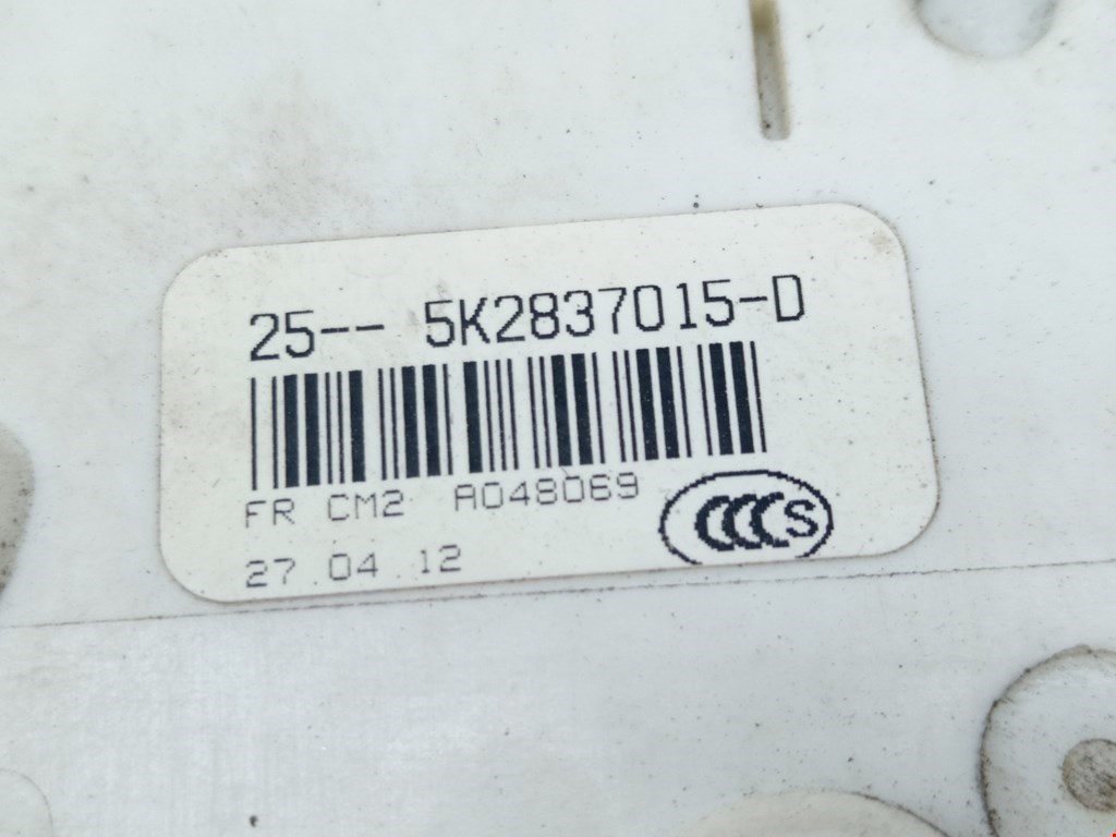 Замок двери передней левой VOLKSWAGEN Sharan 2010-н.в.