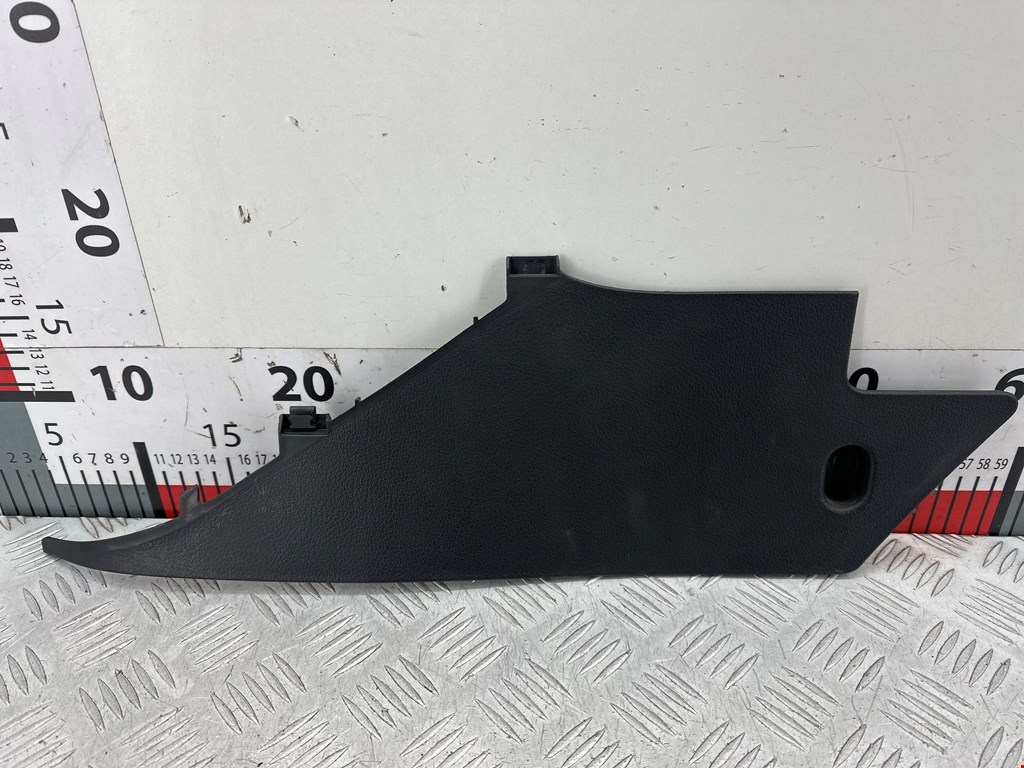 Накладка (заглушка молдинг) Volkswagen Tiguan 1 (2007-2016)