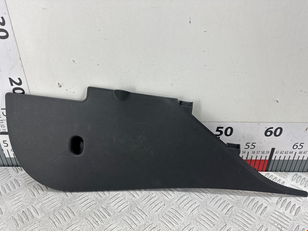 Накладка (заглушка молдинг) Volkswagen Tiguan 1 (2007-2016)