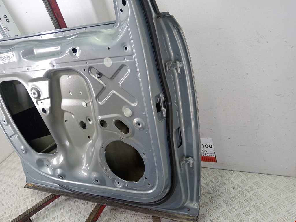 Дверь передняя левая VOLKSWAGEN Sharan 2010-н.в.