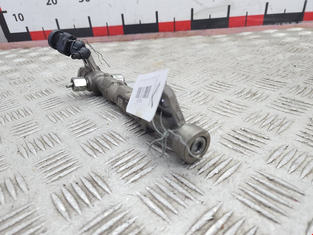 Рампа топливная (рейка) OPEL Insignia 2008-2017