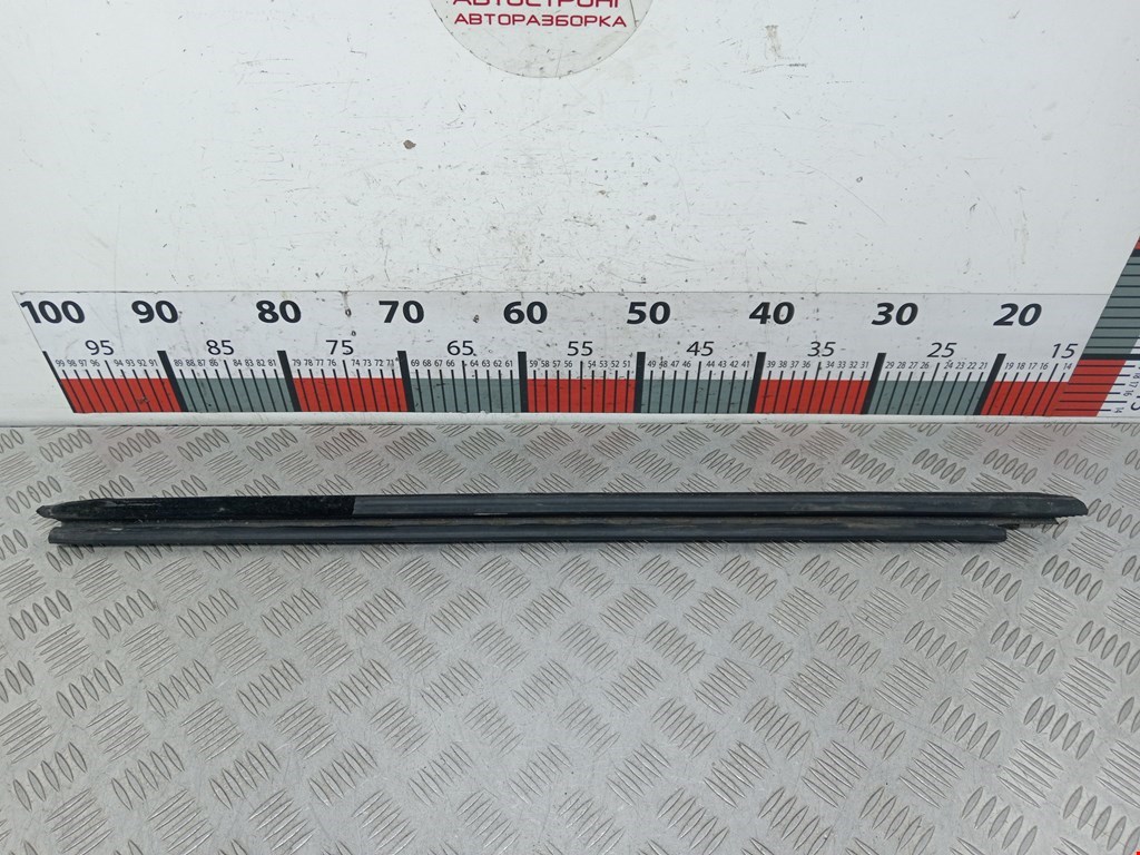 Уплотнитель (внутри) MERCEDES-BENZ CL-Class C215 1999-2006