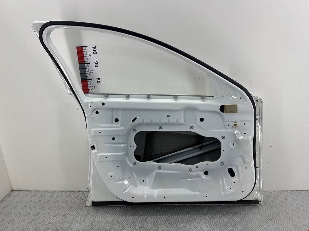 Дверь передняя левая JAGUAR XF X250 2007-2015