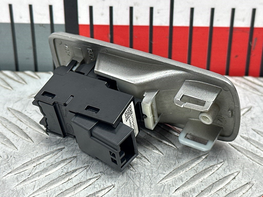 Кнопка стеклоподъемника JAGUAR XF X250 2007-2015