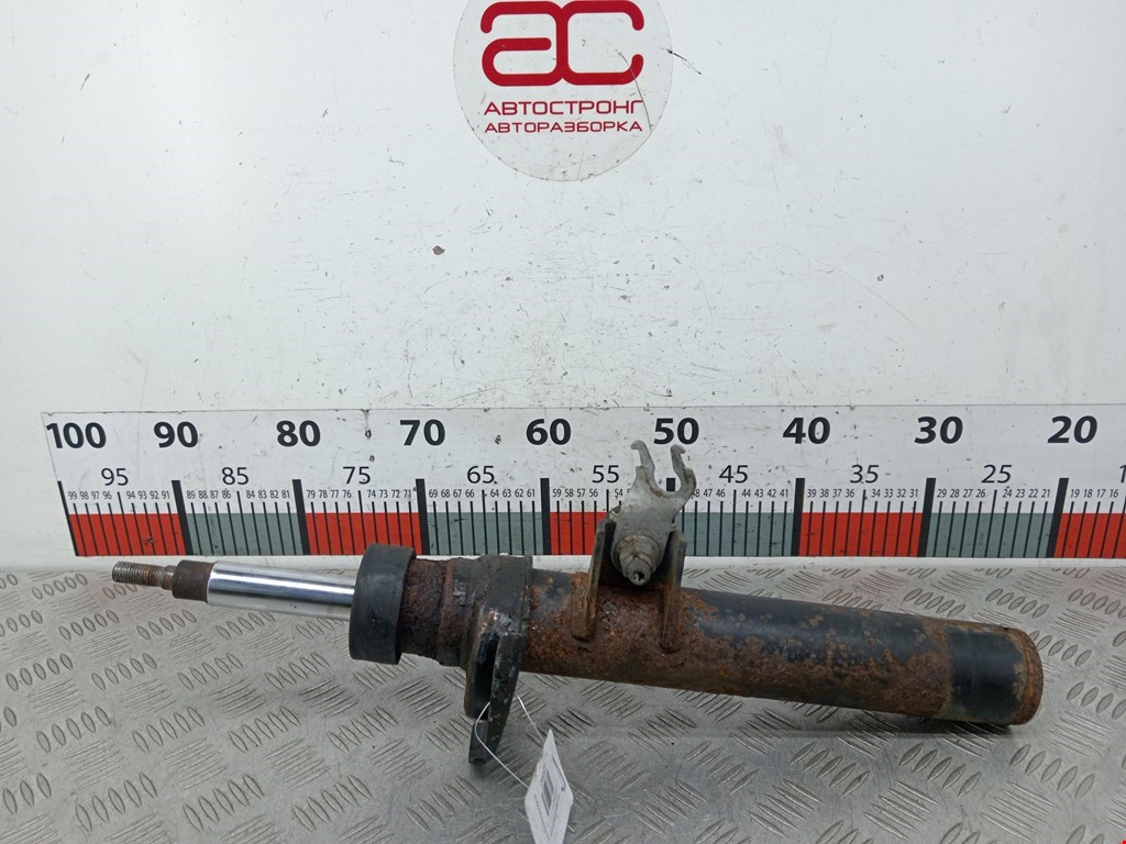 Амортизатор передний правый BMW X3 F25 2010-2017