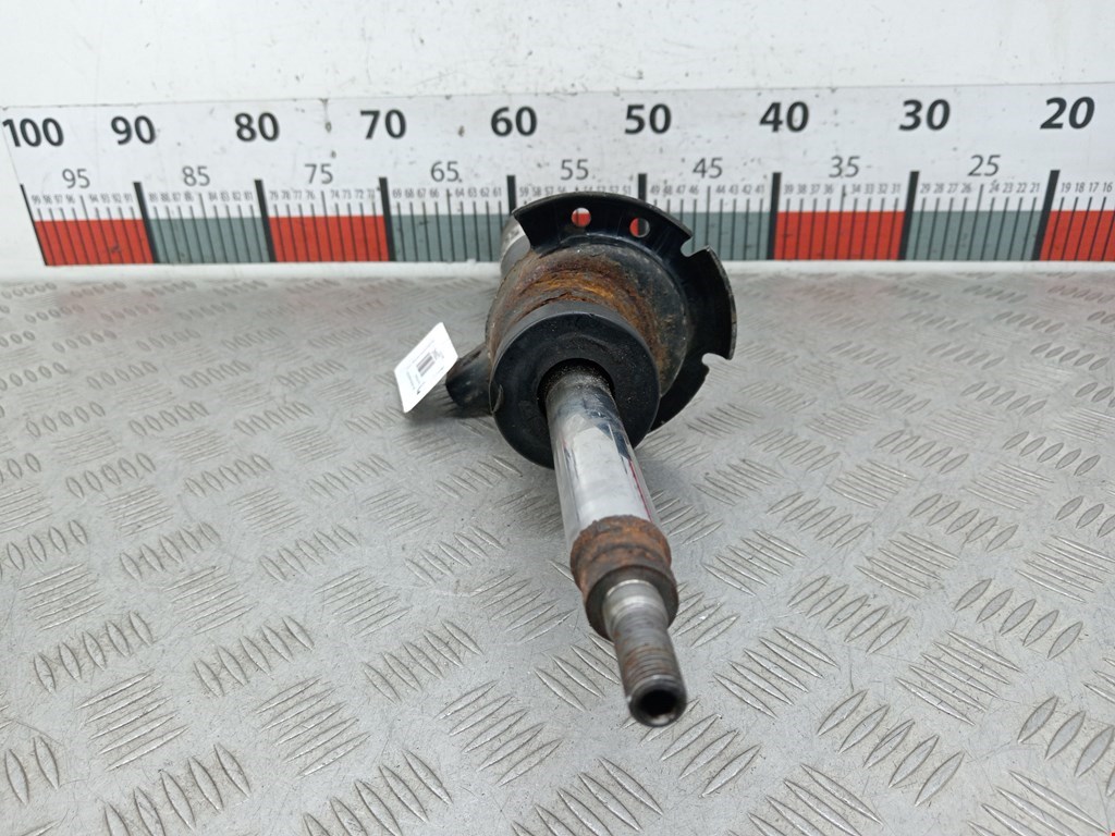 Амортизатор передний правый BMW X3 F25 2010-2017