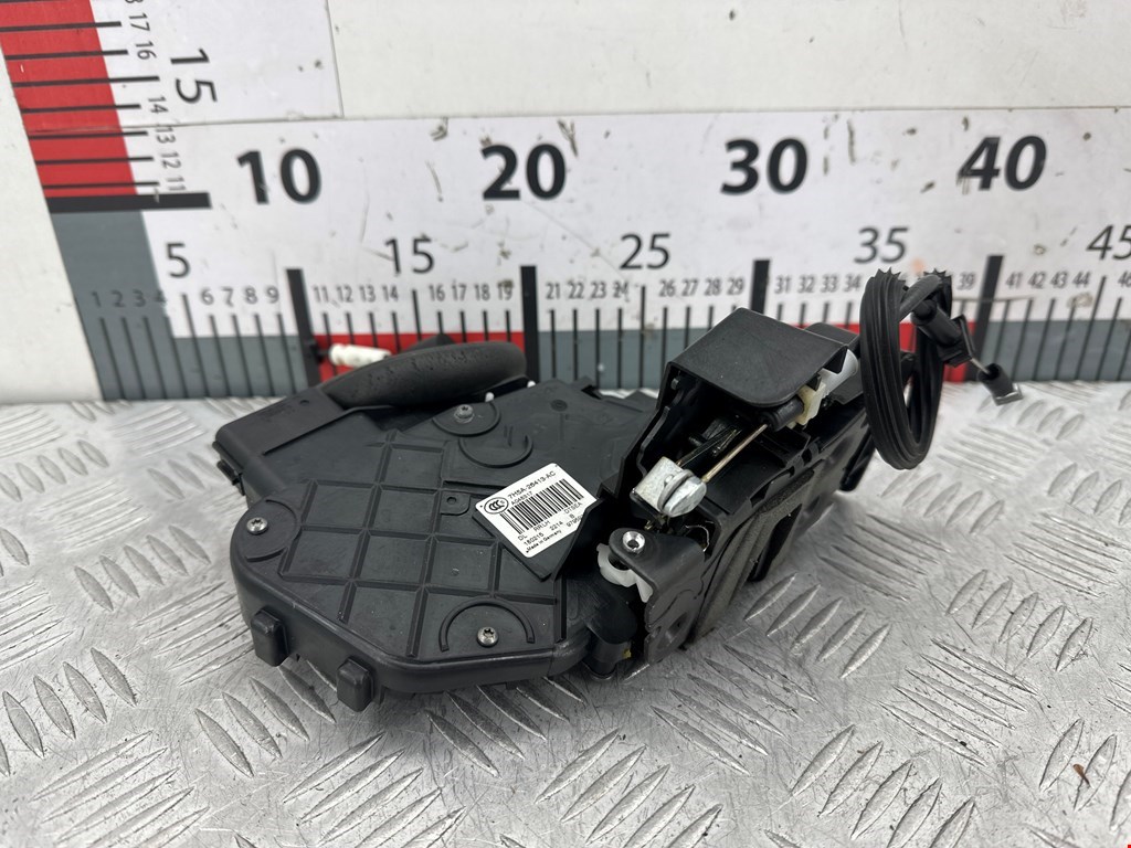 Замок двери задней левой JAGUAR XF X250 2007-2015