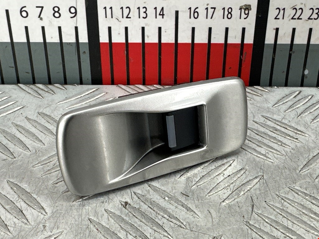 Кнопка стеклоподъемника JAGUAR XF X250 2007-2015