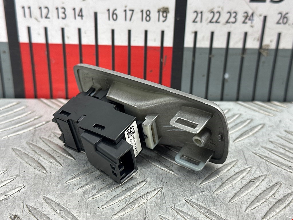 Кнопка стеклоподъемника JAGUAR XF X250 2007-2015