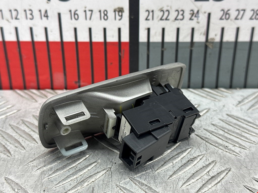 Кнопка стеклоподъемника JAGUAR XF X250 2007-2015