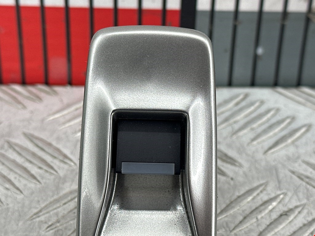 Кнопка стеклоподъемника JAGUAR XF X250 2007-2015