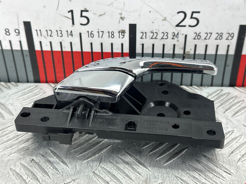 Ручка дверная задняя внутренняя правая JAGUAR XF X250 2007-2015