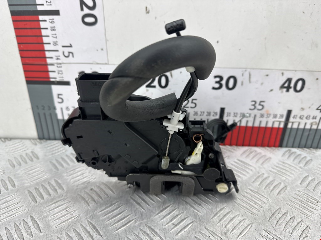 Замок двери задней правой JAGUAR XF X250 2007-2015