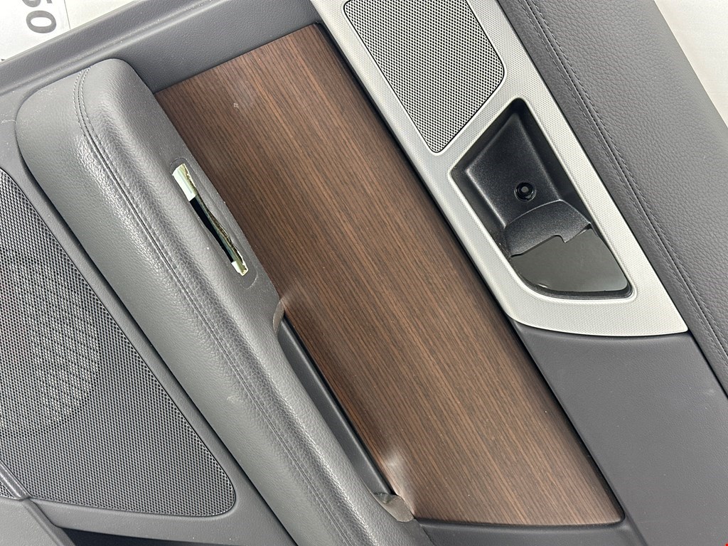 Обшивка двери задняя правая JAGUAR XF X250 2007-2015