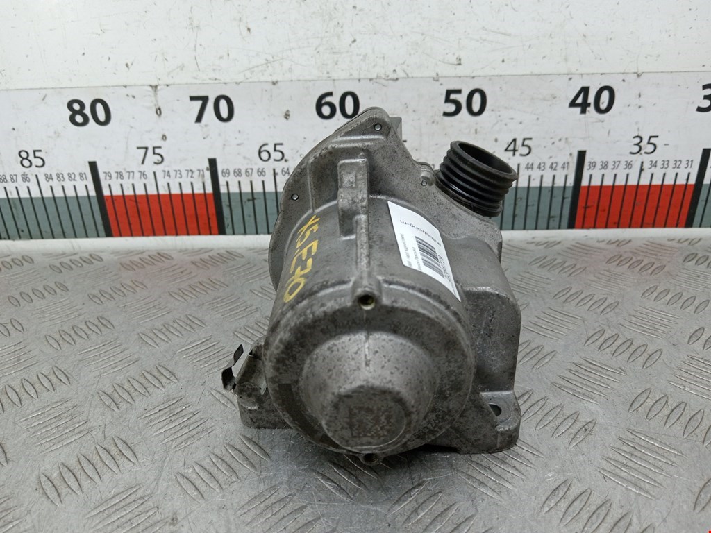 Насос водяной (помпа) BMW X5 E70 2007-2013