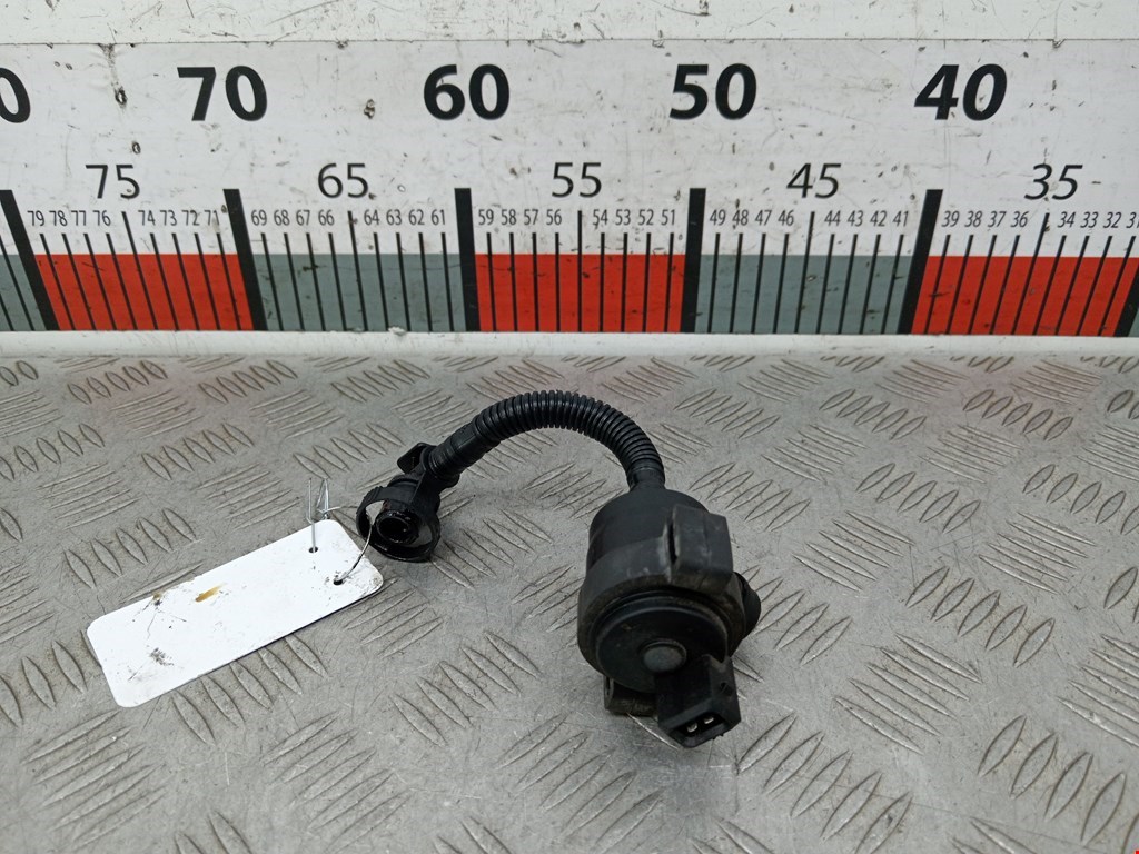 Клапан вентиляции топливного бака BMW 1er E81\E87 2004-2011