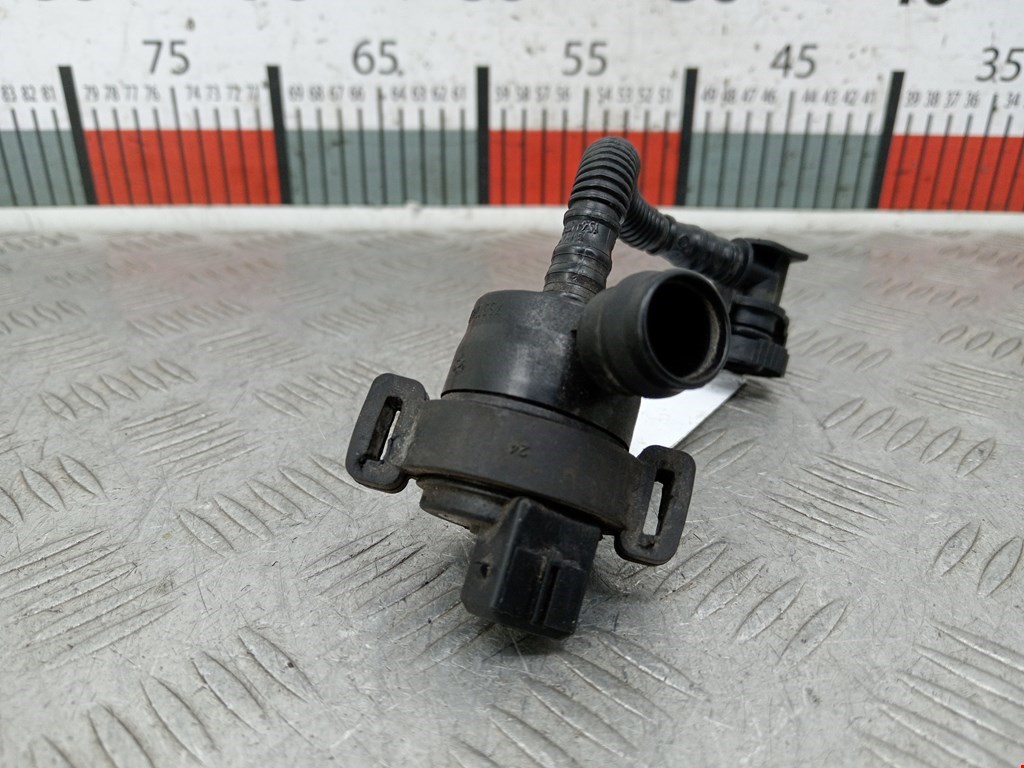 Клапан вентиляции топливного бака BMW 1er E81\E87 2004-2011