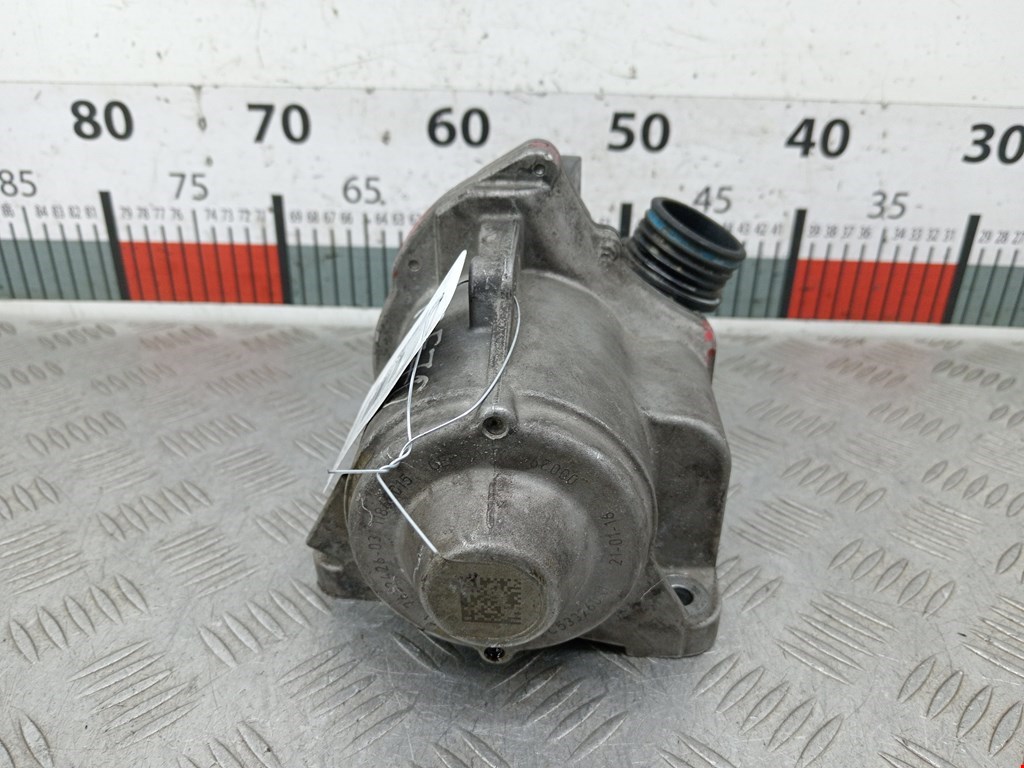 Насос водяной (помпа) BMW X5 E70 2007-2013