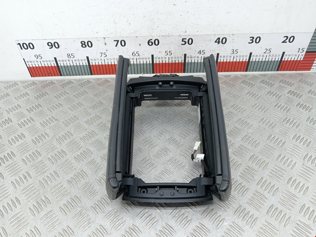 Подлокотник в салон BMW 7er 7 серия G11/G12 2015-2022