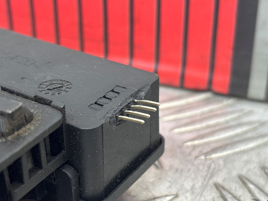 Замок багажника (крышки двери) BMW 3er E90/E91 2005-2012