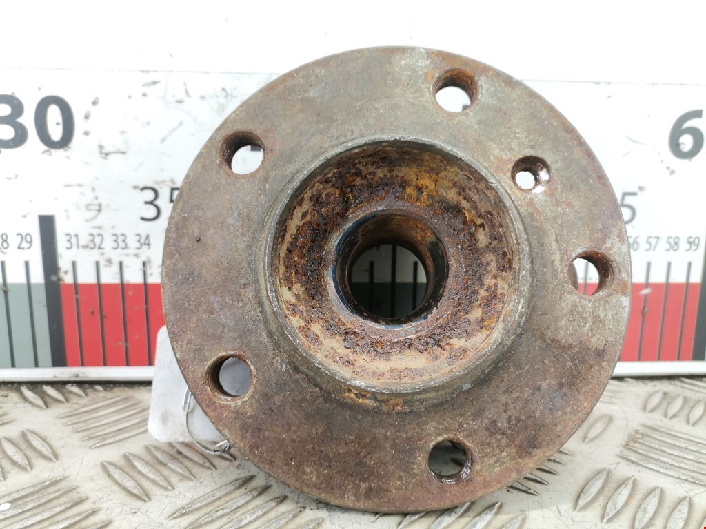 Ступица передняя левая/правая BMW 7er 7 серия F01/F02/F04 2008-2015