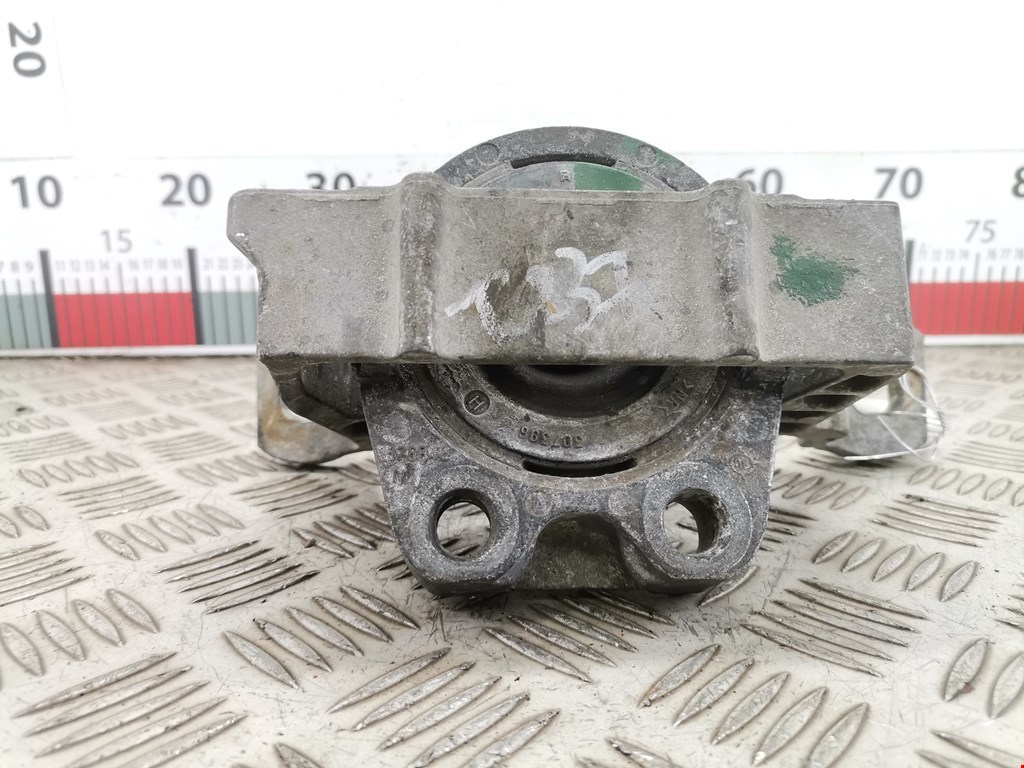 Подушка (опора) крепления двигателя Ford C-MAX 1 (2003-2010)