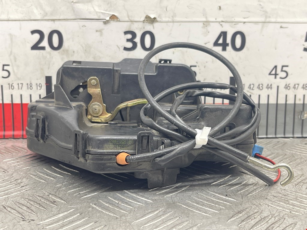 Замок двери задней левой MERCEDES-BENZ C-Class C-klasse W203 2000-2007