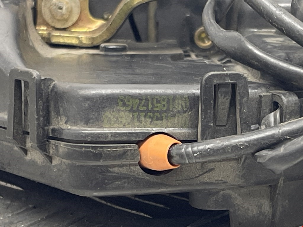 Замок двери задней левой MERCEDES-BENZ C-Class C-klasse W203 2000-2007