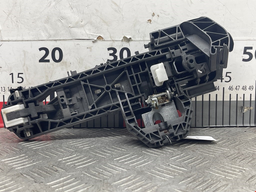 Ручка двери задней наружная правая MERCEDES-BENZ C-Class C-klasse W204 2007-2015