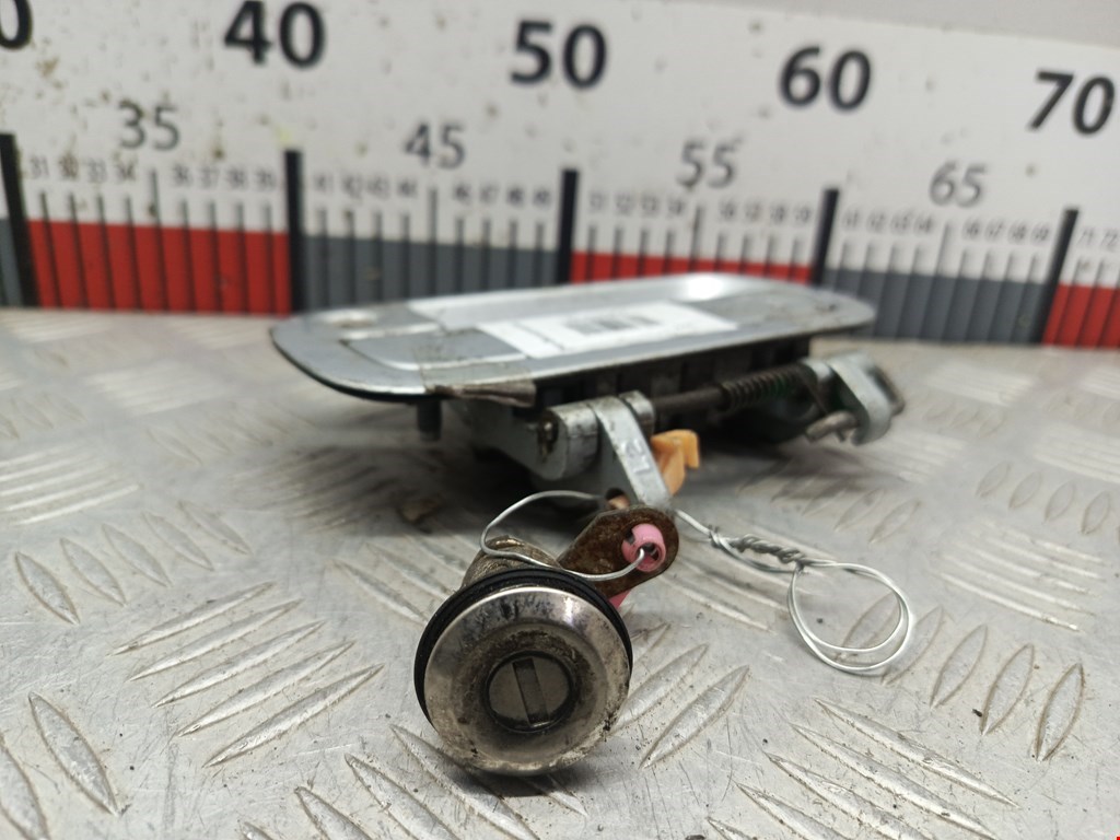 Ручка двери передней наружная левая NISSAN Primera P10 1990-1996