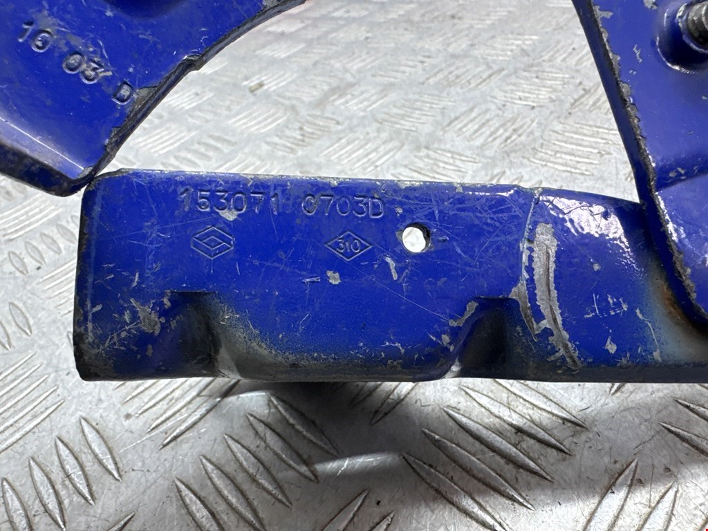 Петля капота левая/правая RENAULT Kangoo 1997-2008