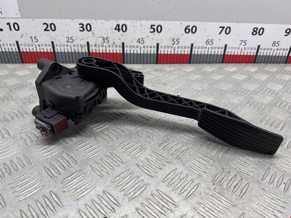 Педаль газа OPEL Vectra Vectra C 2002-2008